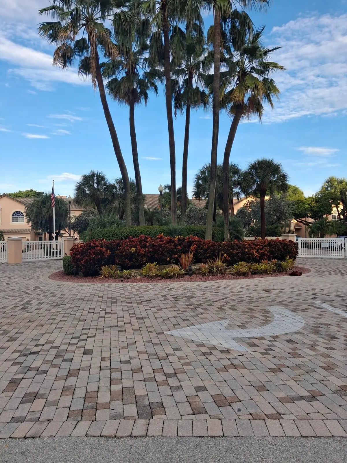 circle at 1717 S Ocean Boulevard 21, Pompano Beach