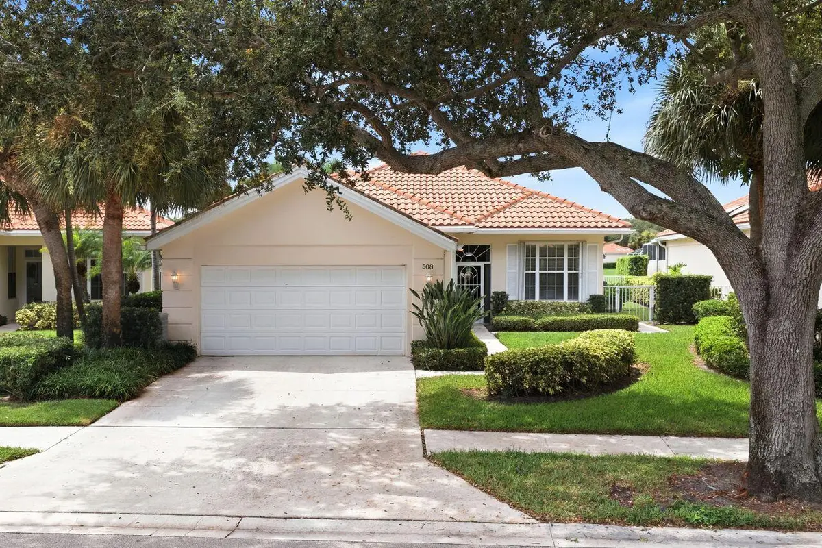 508-1 at 508 E Tall Oaks Drive, Palm Beach Gardens
