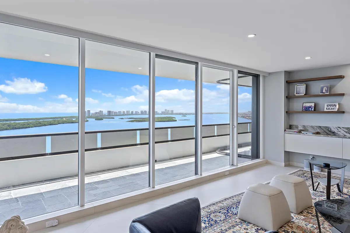 100 Lakeshore Dr 2151-13 at 100 LAKESHORE Drive 2151, North Palm Beach