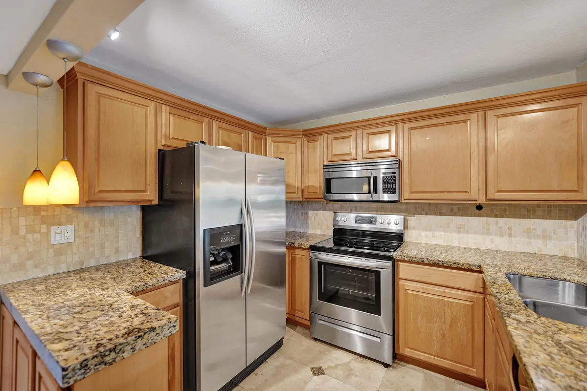DSC07697 at 1000 RIVER REACH Drive 506, Fort Lauderdale