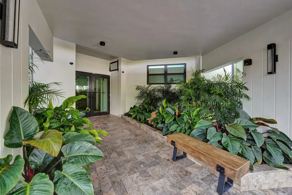 DSC07673 at 1000 RIVER REACH Drive 506, Fort Lauderdale