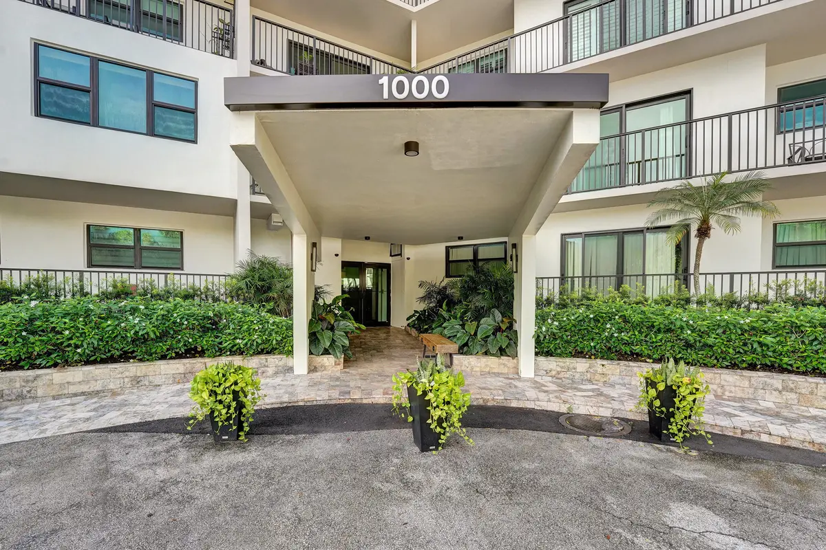 DSC07670 at 1000 RIVER REACH Drive 506, Fort Lauderdale