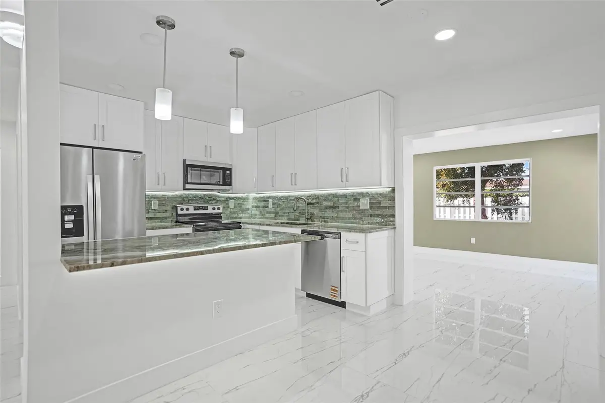 Photo 6 at 1437 SW 1ST Avenue, Deerfield Beach