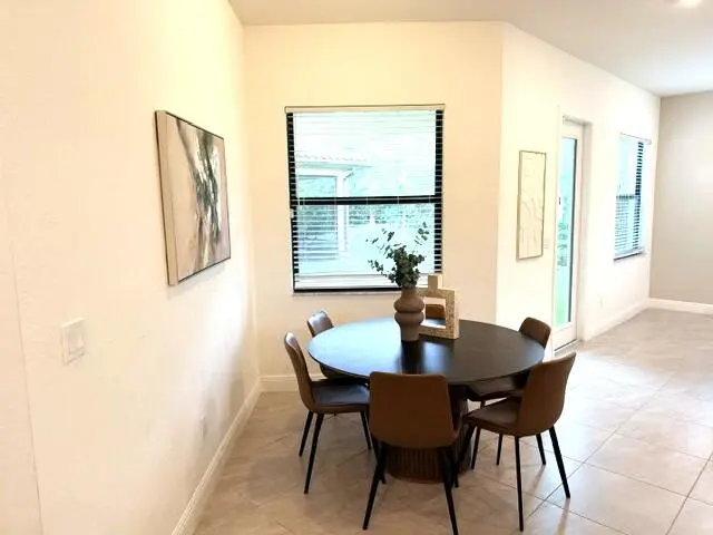 #4 New Breakfast Area at 12175 N Baypoint Circle, Parkland
