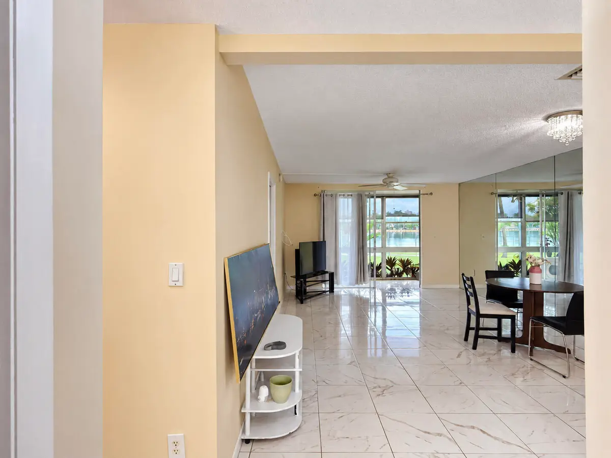 44-a9 at 2999 POINT EAST Drive C109, Aventura