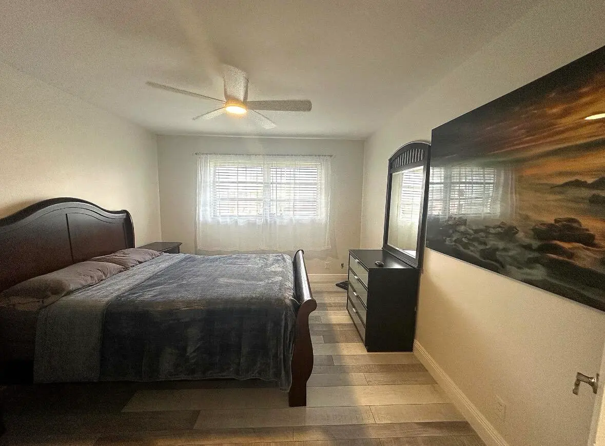 image1 (2) at 300 NE 20TH Street 4100, Boca Raton
