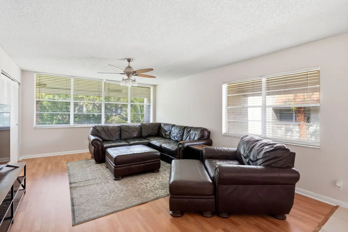 2-web-or-mls-002_0E2A2369 at 2825 SW 22nd Avenue 201, Delray Beach