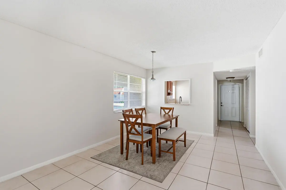 9-web-or-mls-010_0E2A2378 at 2825 SW 22nd Avenue 201, Delray Beach
