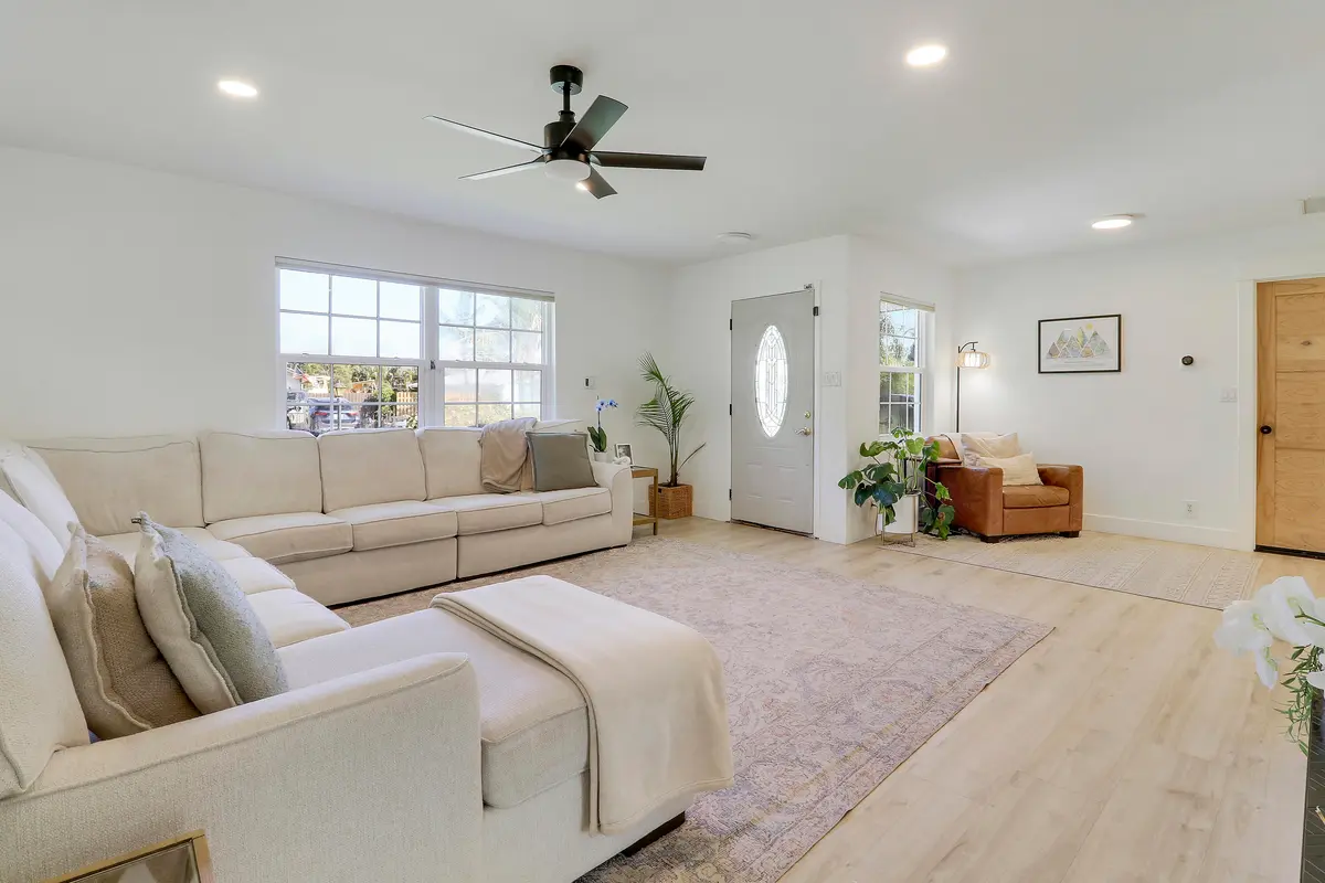 House 2-11 at 8016 SE PALM Street, Hobe Sound