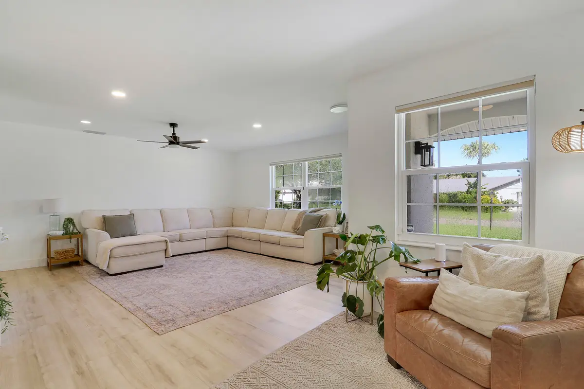 House 2-12 at 8016 SE PALM Street, Hobe Sound