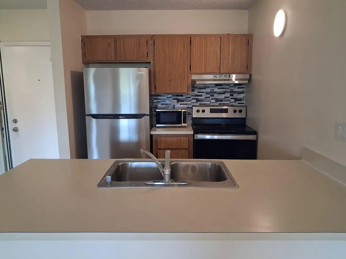 2401 RIVERSIDE Drive 517, Coral Springs, FL – photo 2