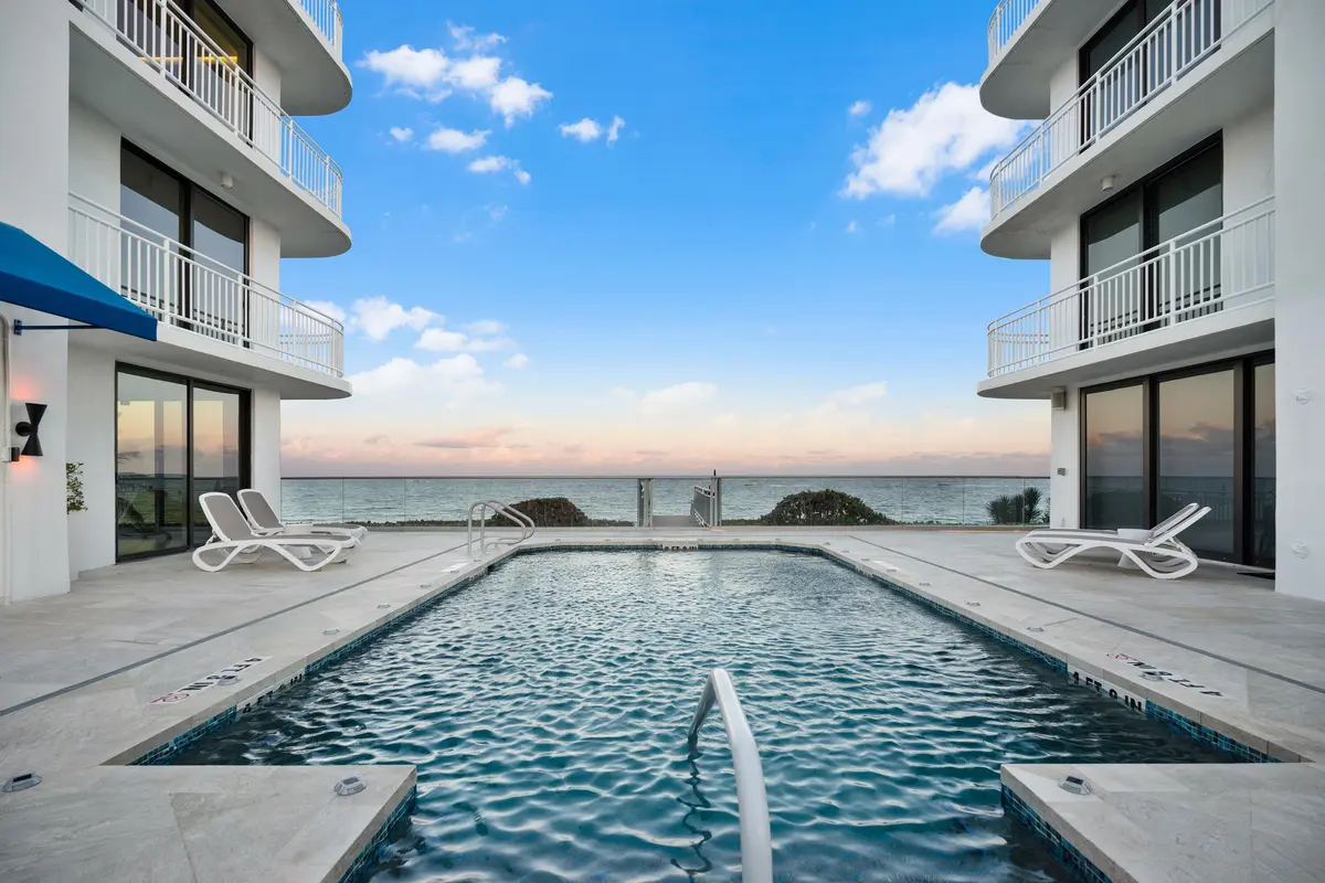 Pool/Beach at 2150 N Ocean Blvd 4-N, Boca Raton