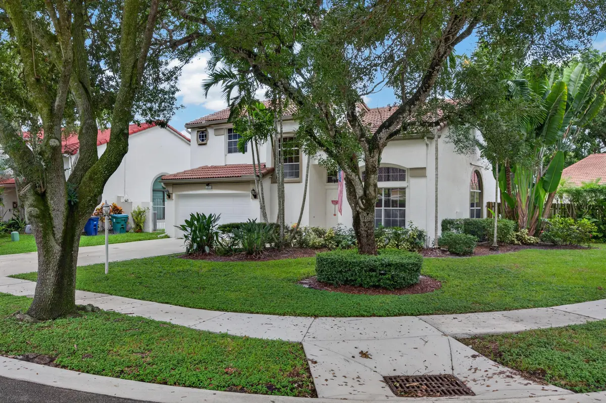 2640-13 at 2640 Cayenne Avenue, Cooper City
