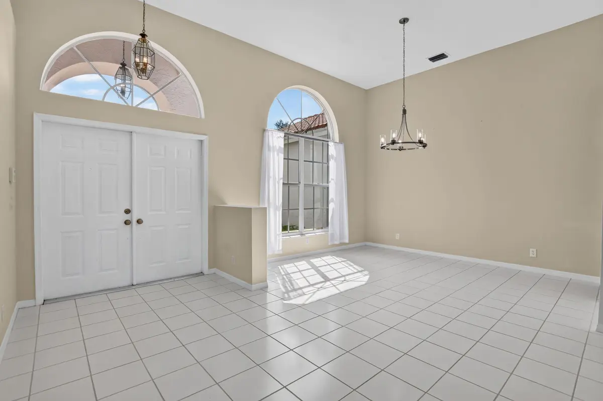 Dining Area at 10031 Lexington Estates Boulevard, Boca Raton