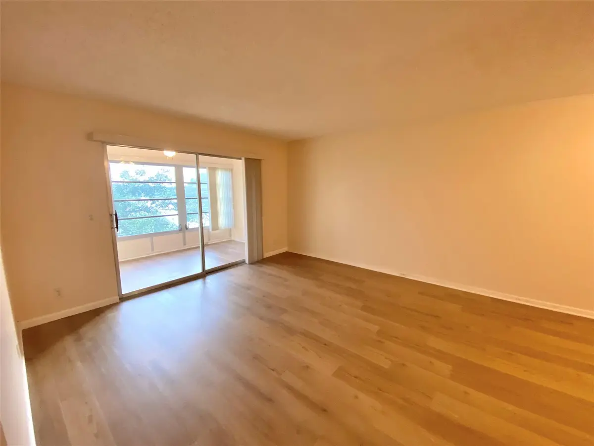 Photo 8 at 1000 SW 128TH Terrace 411V, Pembroke Pines