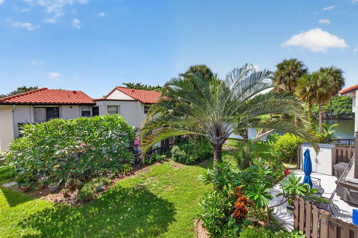 38-web-or-mls-DSC_4435 at 5726 FOX HOLLOW Drive G, Boca Raton