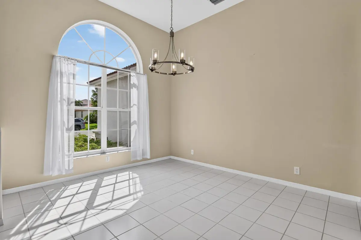 Dining Area at 10031 Lexington Estates Boulevard, Boca Raton