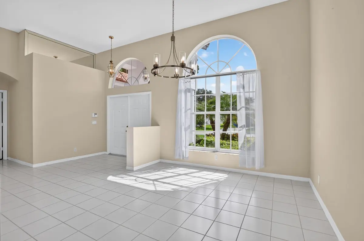 Dining Area at 10031 Lexington Estates Boulevard, Boca Raton