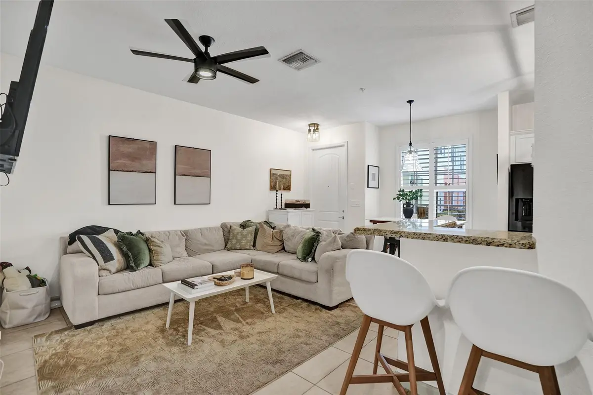 Photo 6 at 159 SW 7TH Court, Pompano Beach