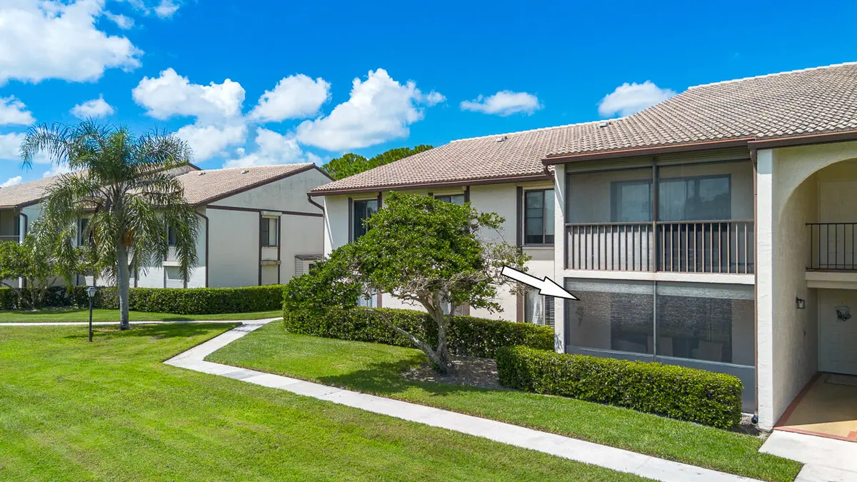2732 SW Matheson Avenue 112-H1-5 at 2732 SW Matheson Avenue, Palm City