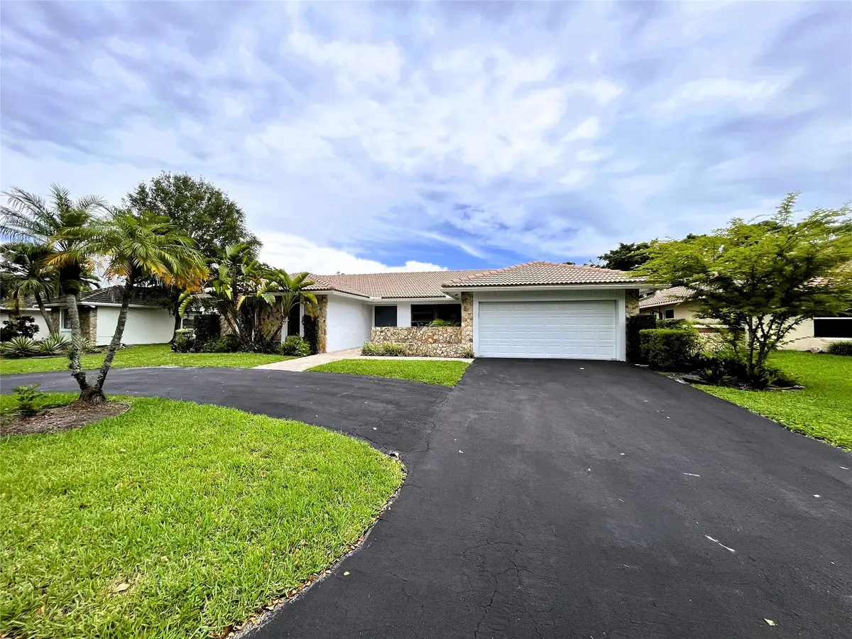 Photo 2 at 11375 NW 19TH Drive, Coral Springs