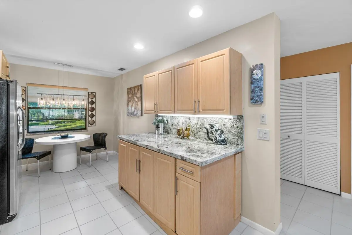 Kitchen at 68 EASTGATE Drive D, Boynton Beach