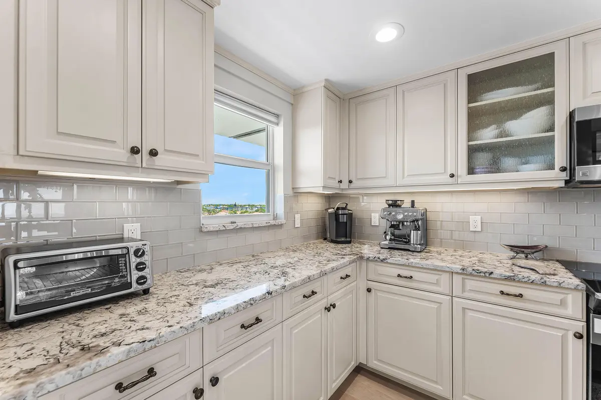 006-3101SouthOceanBoulevard-710-Highland at 3101 S OCEAN Boulevard 710, Highland Beach
