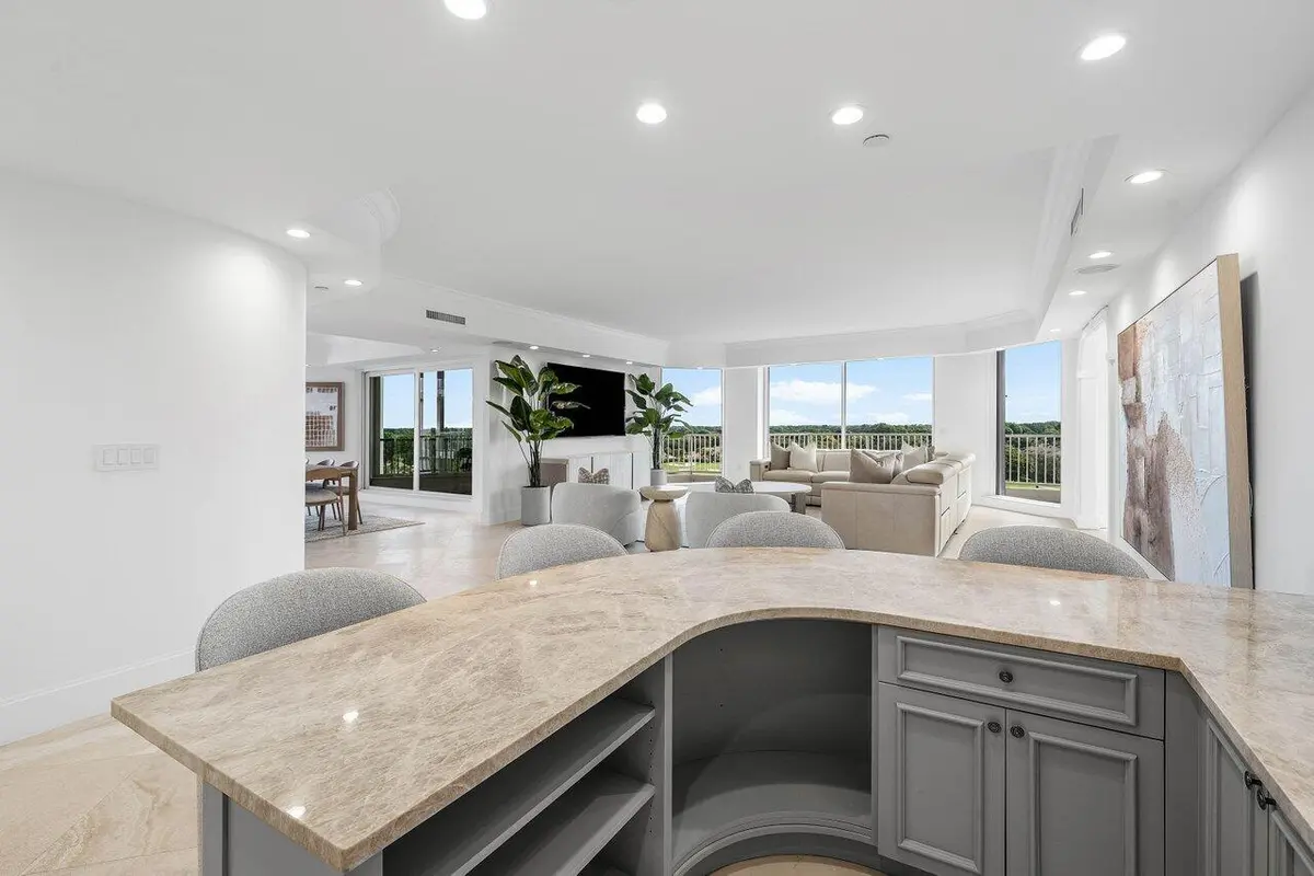 007-20320FairwayOaksDrive-331-BocaRaton- at 20320 FAIRWAY OAKS Drive 372, Boca Raton