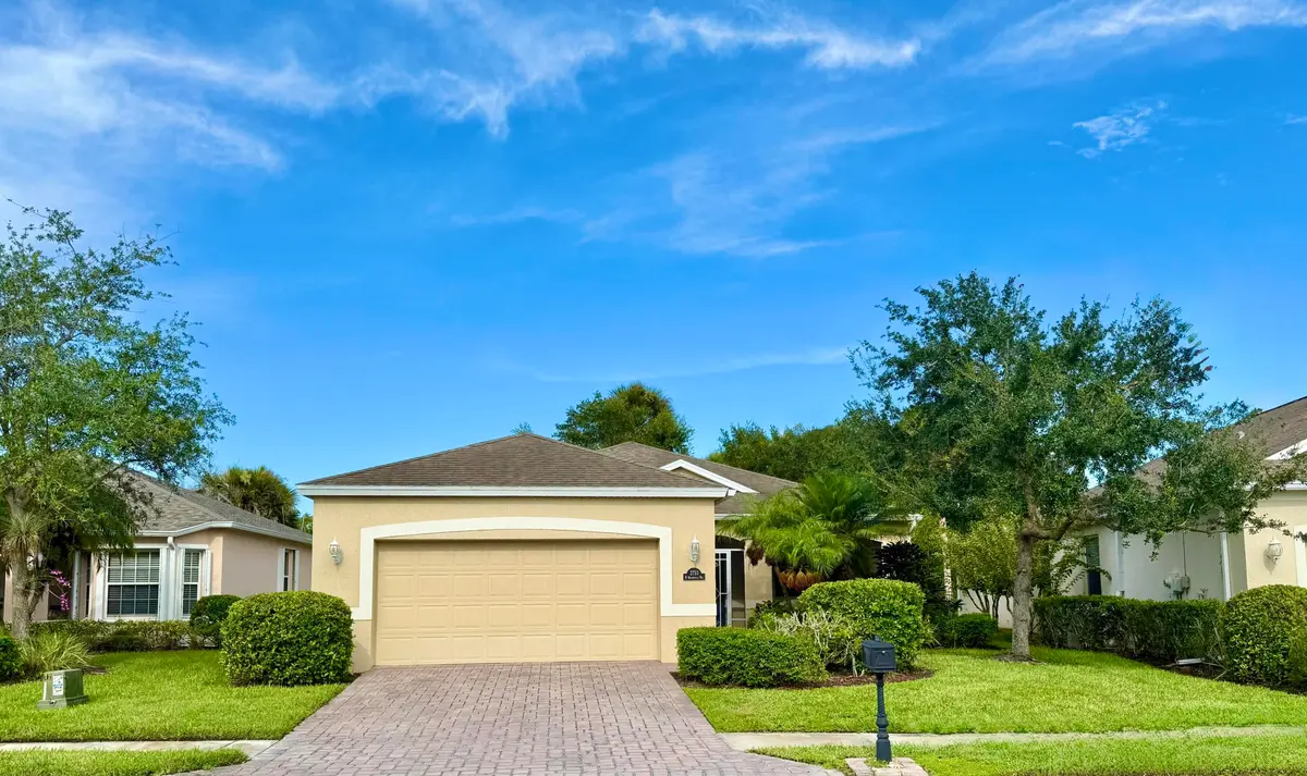 02_beyc6a9ae79d3dac8 at 2753 W Brookfield Way, Vero Beach
