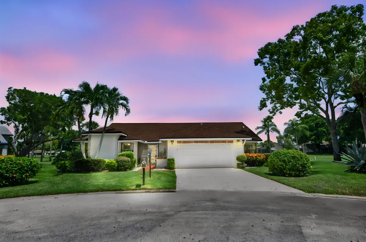 01-Front-01_TW at 5722 Willow Creek Lane, Delray Beach