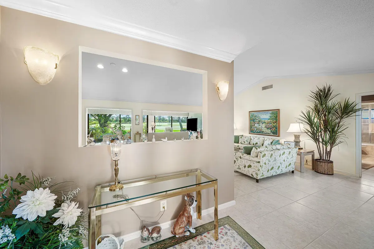 Foyer at 10620 Limeberry Drive, Boynton Beach