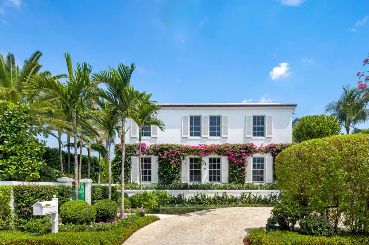 991 N Lake Way at 991 N Lake Way, Palm Beach