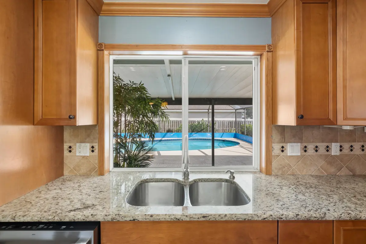 DSC07764 at 257 SW THORNHILL Drive, Port St. Lucie