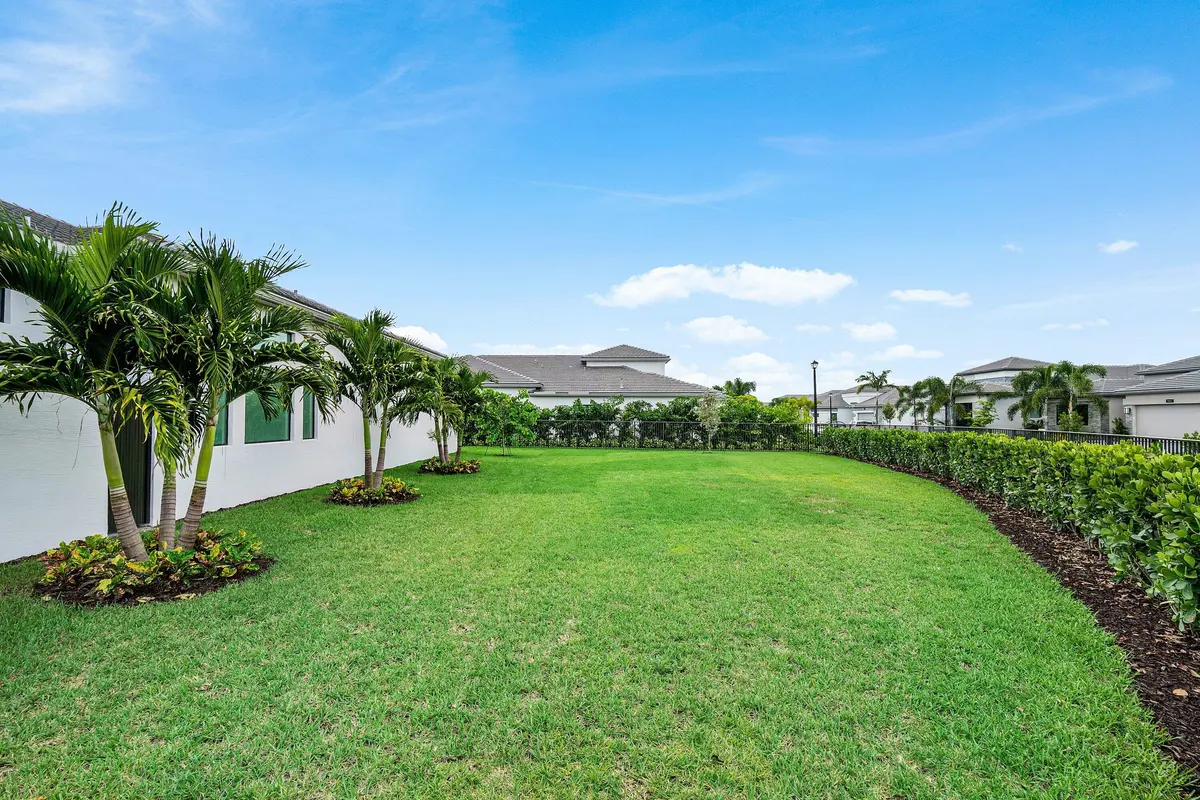Kendall Model at 9062 Corsican Finch Court, Boynton Beach