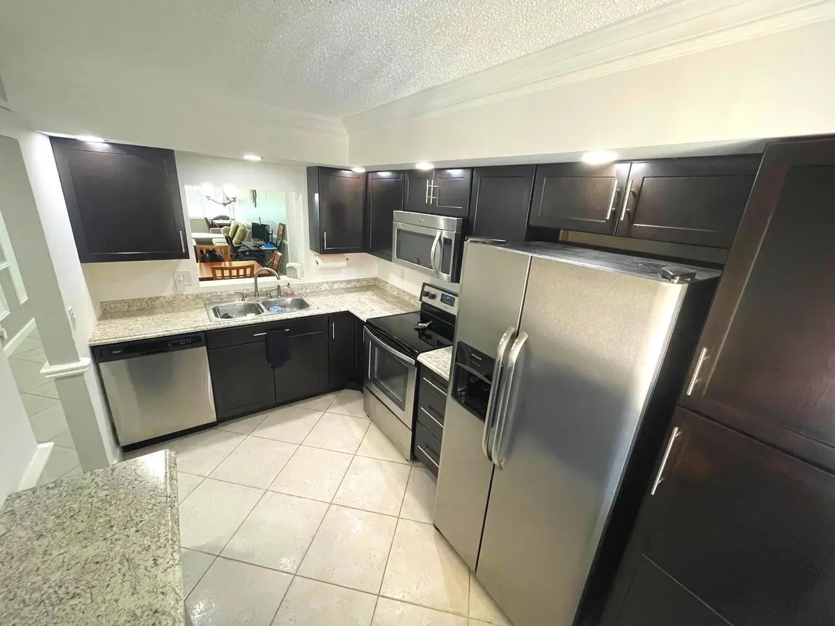 20230202192929080335000000-o at 2805 SW 22ND Avenue 2070, Delray Beach