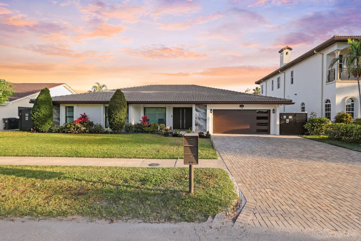 1G5A7486.jpg-SMALL at 2820 NE 47th Street, Lighthouse Point