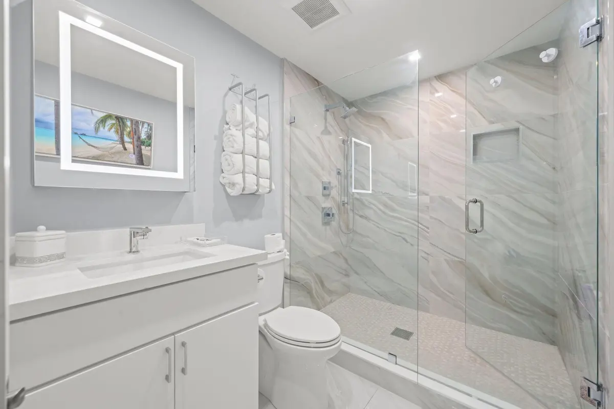2820 NE 47th St - 26.jpg-SMALL at 2820 NE 47th Street, Lighthouse Point