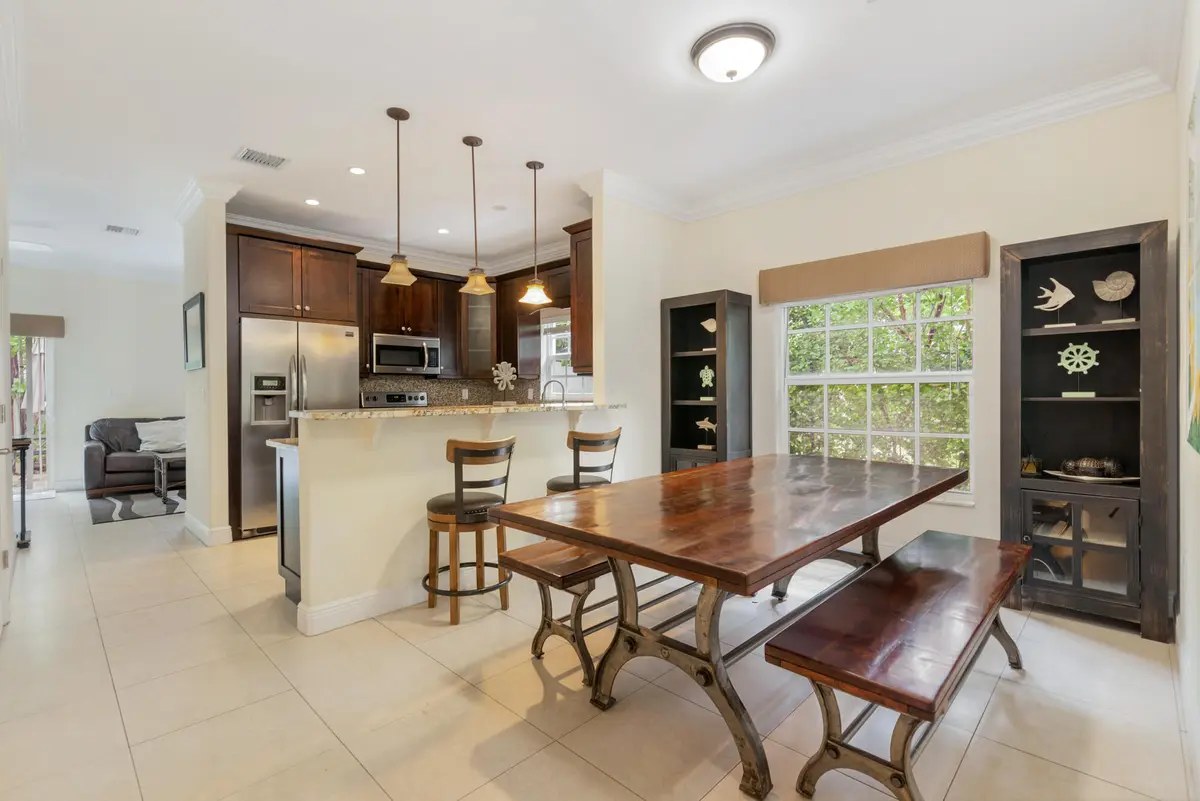 233 Malverne Road 233, 235, 237, 239, West Palm Beach, FL – photo 2