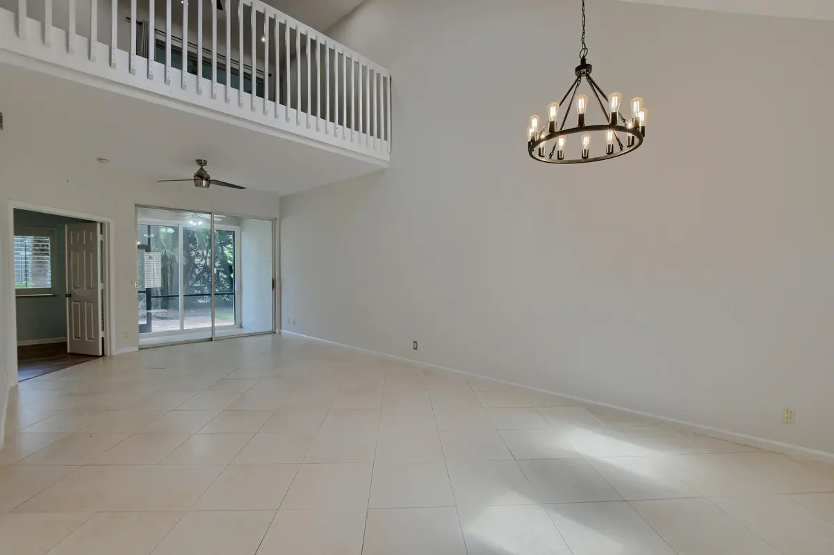 20220802013733914653000000-o at 23061 Aqua View 6, Boca Raton