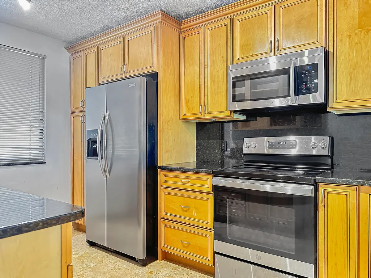 Plenty space kitchen at 2761 Village Boulevard 306, West Palm Beach