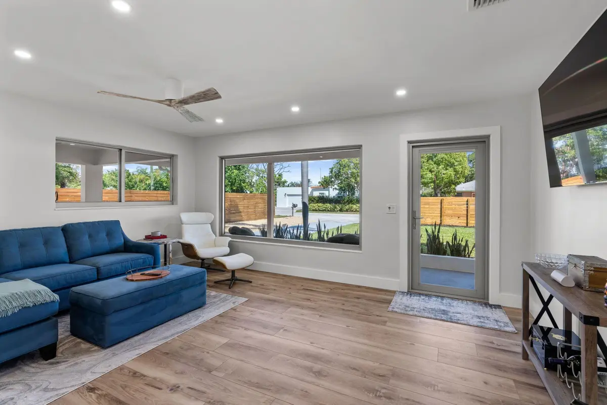 20220313155239906230000000-o at 918 SE 3RD Avenue, Delray Beach