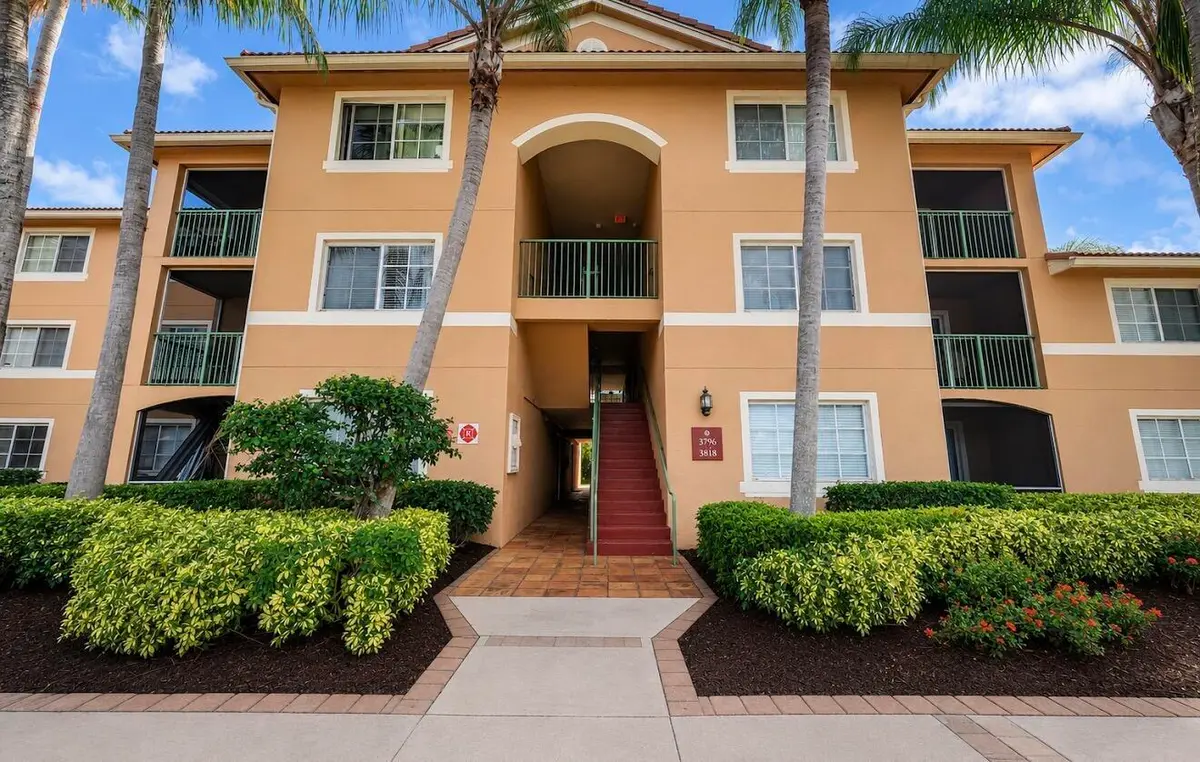 3817 NW Mediterranean Lane 303, Jensen Beach, FL – photo 3