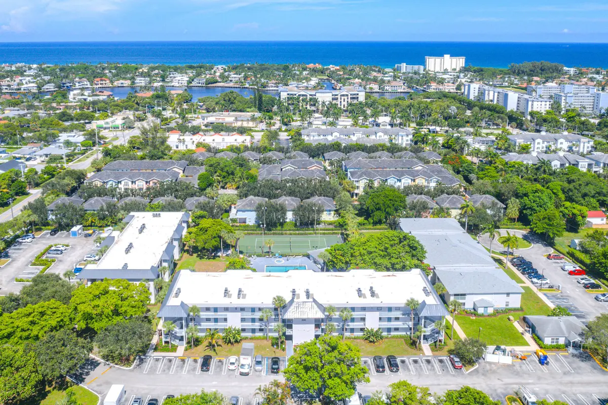 230 SE 10th Street 306, Delray Beach, FL – photo 1
