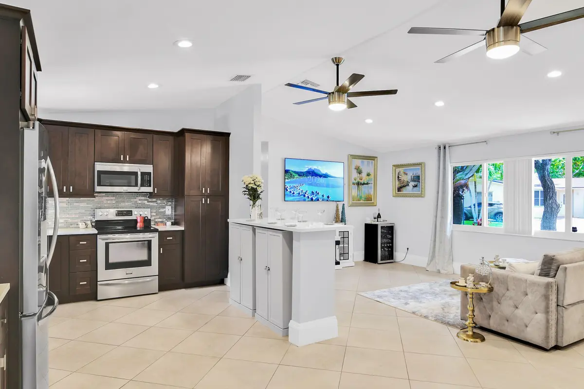 432 SW Natura Ave, Deerfield Beach -45 at 432 SW NATURA Avenue, Deerfield Beach
