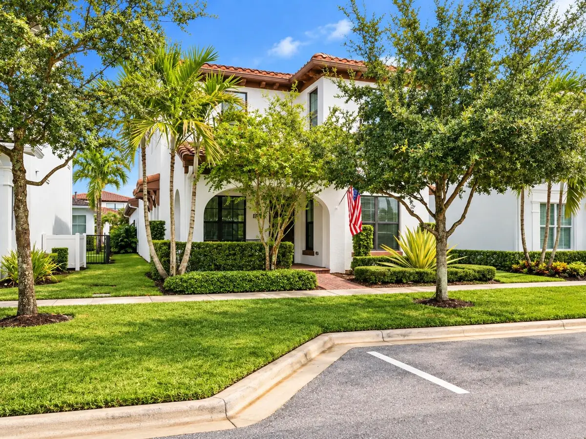 Front of House at 13334 Machiavelli Way, Palm Beach Gardens