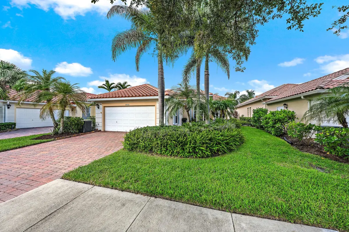 Front Exterior at 9032 SE Eldorado Way, Hobe Sound