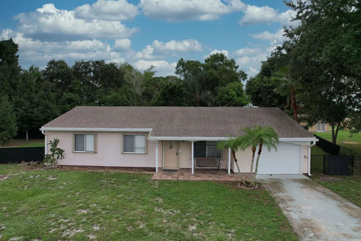 Front of Home at 400 SW RUFFNER Court, Port St. Lucie
