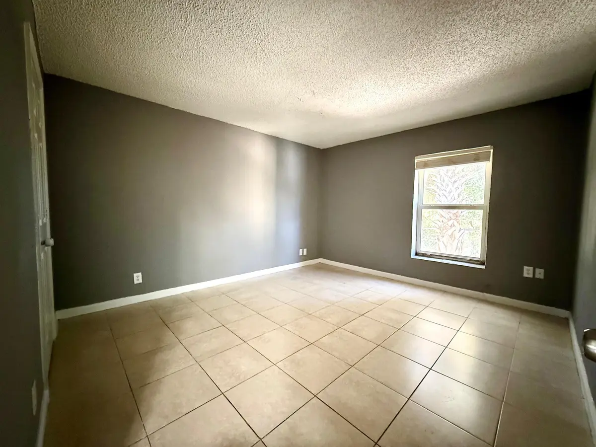 2cd59cb1-5a28-42a6-8d32-1722f0877f89 at 812 5th Street Unit B, West Palm Beach