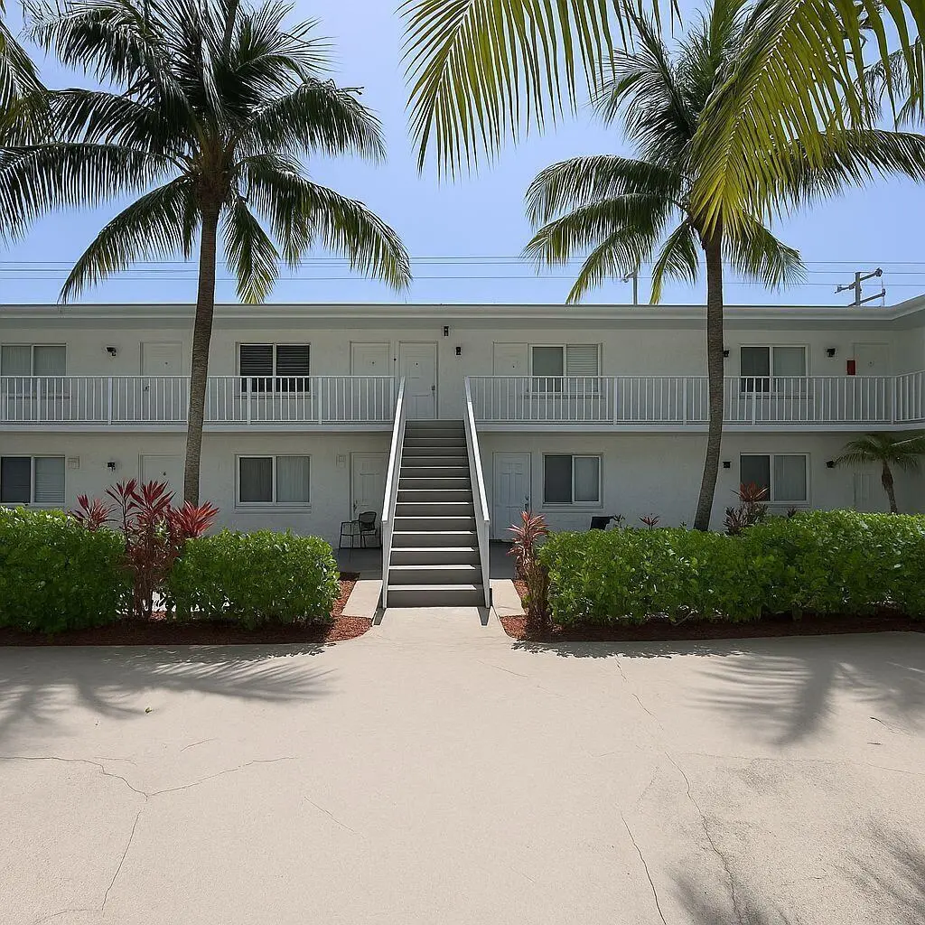 ext at 1651 NE 33rd Street Apt 1, Pompano Beach
