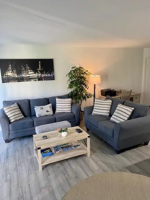 Living Room at 1605 S US Hwy 1 106V2, Jupiter